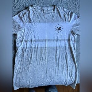 American Eagle tee